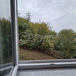 Sveta Nedelja/IZNAJMLJUJE SE PETEROSOBNI STAN ZA RADNIKE – 154 m² (1. KAT KUĆE)