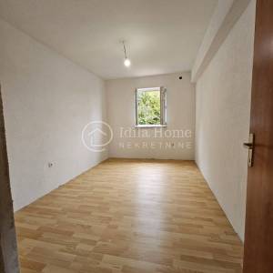 Sveta Nedelja/IZNAJMLJUJE SE PETEROSOBNI STAN ZA RADNIKE – 154 m² (1. KAT KUĆE)