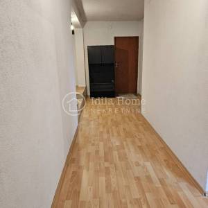 Sveta Nedelja/IZNAJMLJUJE SE PETEROSOBNI STAN ZA RADNIKE – 154 m² (1. KAT KUĆE)