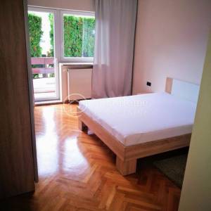 Sveta Nedelja/objekt sa 4 odvojena stana 