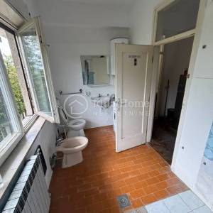 Sveta Nedelja/objekt za najam više radnika 750m2/voda gratis!