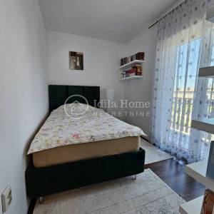 Sveta Nedelja/Rakitje/katnica 450m2 sa 3 stana+2 poslovna pr./TOP LOKACIJA!