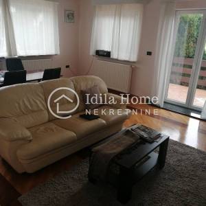 Sveta Nedelja/Trosoban stan 90 m² s terasom 25 m², kaminom i 2 parkirna mjesta