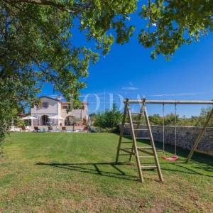 Svetvinčenat, okolica, prekrasna Villa sa bazenom