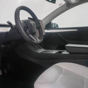 Tesla Model Y LONG RANGE DUAL MOTOR