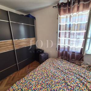 TOP LOKACIJA! Apartman 200 metara od mora