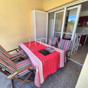 TOP LOKACIJA! Apartman 200 metara od mora