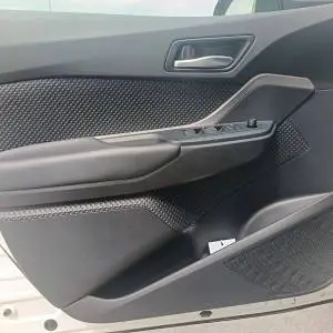 Toyota C-Hr 1.8 HSD 5D E-CVT C-ENTER