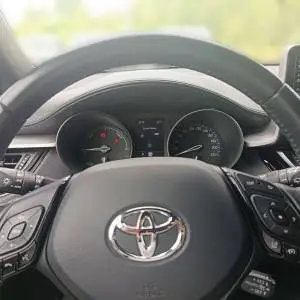 Toyota C-Hr 1.8 HSD 5D E-CVT C-ENTER