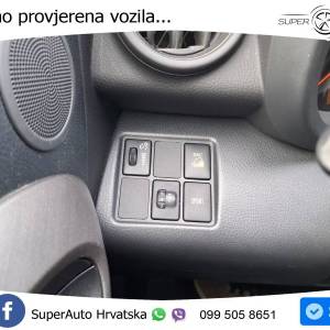 Toyota RAV4 2.2 D-4D 4WD Aut. 150 KS, KUKA+TEM+GR SJED+NAVI