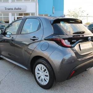 Toyota Yaris 1.5 Hybrid AUTOMATIK