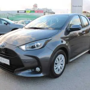 Toyota Yaris 1.5 Hybrid AUTOMATIK
