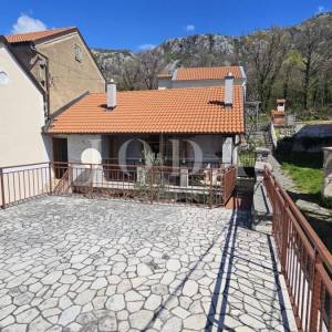 Tribalj kuća