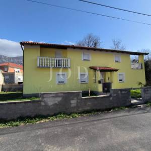 Tribalj kuća