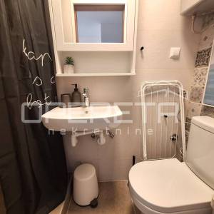 TRIBUNJ poluotok, dvoetažni stan 45 m² 
