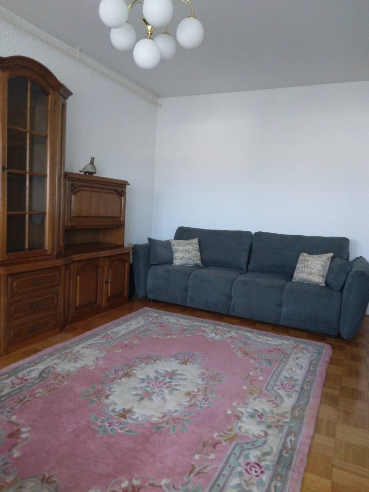 Trosoban stan na Sjenjaku, 72m2, gradska toplana, top lokacija