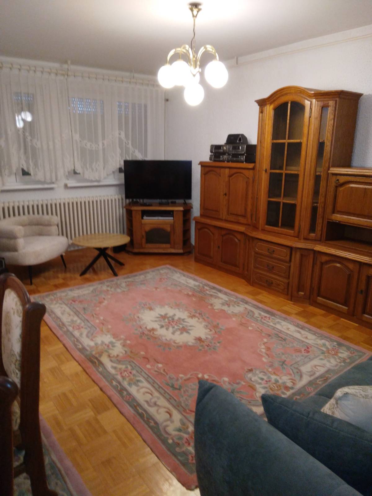 Trosoban stan na Sjenjaku,TOP LOKACIJA, gradsko grijanje