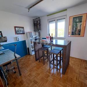 Trosobni stan na dvije etaže, otok Krk