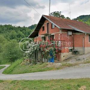 Tuhelj/Pristava Obiteljska Kuća 210 m2  