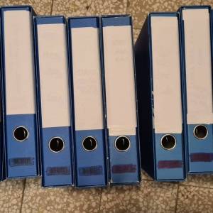 Uski A4 registratori.