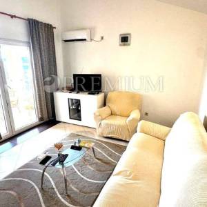 Uvala Soline – prvi red do mora, dvosobni apartman s pogledom na more!