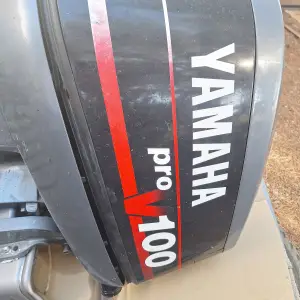 Vanbrodski motor yamaha 100 pro v