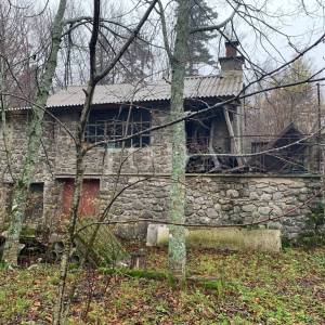 Vikendica - Maševo sa velikom okućnicom