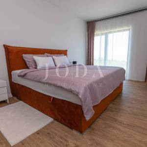 Vila s bazenom i pogledom na more 