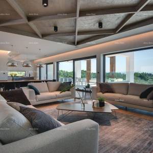 Vila sa 7 spavaćih soba! Bazen, sauna! Blizina grada fAŽANE.