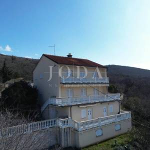 Vila sa prekrasnim pogledom 