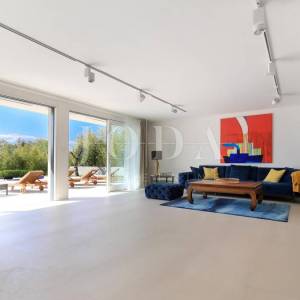 Villa s bazenom i pogledom na more