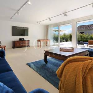 Villa s bazenom i pogledom na more