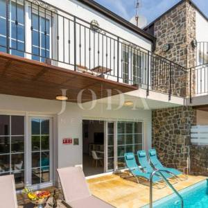Villa s bazenom i pogledom na more - otok Krk