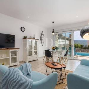 Villa s bazenom i pogledom na more - otok Krk