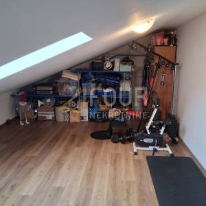 Viškovo, 93.95m2, dvoetažni 3s+db, lođa