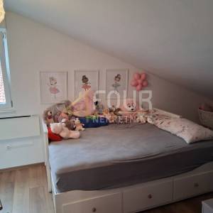 Viškovo, 93.95m2, dvoetažni 3s+db, lođa