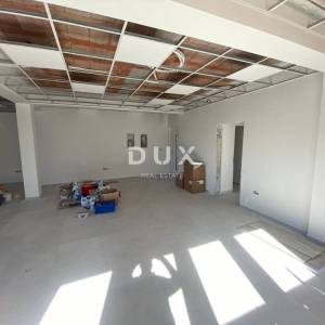 VIŠKOVO, STROGI CENTAR - poslovni prostor 100 m2 u NOVOGRADNJI + 6 parkirnih mjesta! PRILIKA!