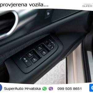 Volvo V60 2.0 B3 Aut. Core 163 KS, ACC+KAM+4xGR SJED+VIRT+NAVI