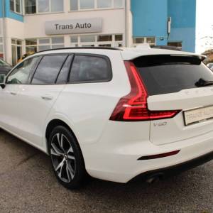 Volvo V60 2.0D B4 AUTOMATIK *LED, NAVIGACIJA, KAMERA*