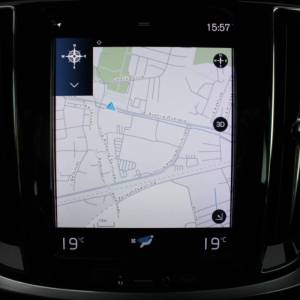 Volvo V60 2.0D B4 AUTOMATIK *LED, NAVIGACIJA, KAMERA*