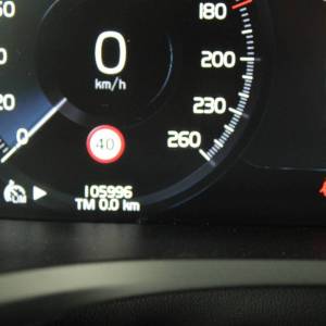 Volvo V60 2.0D B4 AUTOMATIK *LED, NAVIGACIJA, KAMERA*