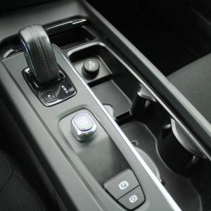 Volvo V60 2.0D B4 AUTOMATIK *LED, NAVIGACIJA, KAMERA*