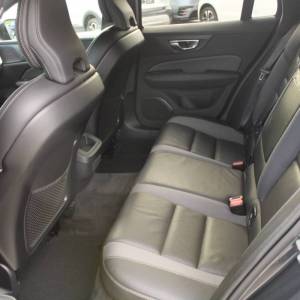 Volvo V60 D3 AUTOMATIK R-Design *LED, NAVIGACIJA, KAMERA*