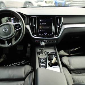 Volvo V60 D3 AUTOMATIK R-Design *LED, NAVIGACIJA, KAMERA*