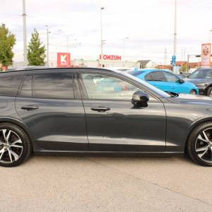 Volvo V60 D3 AUTOMATIK R-Design *LED, NAVIGACIJA, KAMERA*