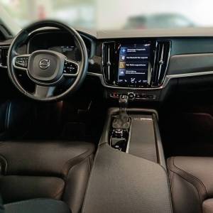 Volvo V90 2.0 D4 CROSS COUNTRY