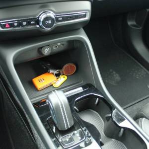Volvo Xc40 ELECTRIC R-Design AUTOMATIK *LED, NAVIGACIJA*