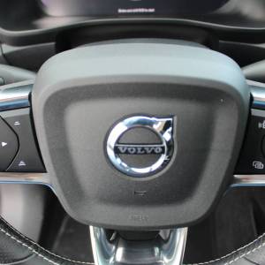 Volvo Xc40 ELECTRIC R-Design AUTOMATIK *LED, NAVIGACIJA*