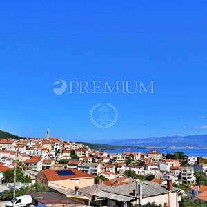 Vrbnik – građevinsko zemljište s pogledom na more 150.000 € 