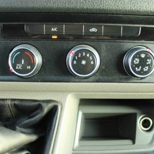 VW Crafter 2.0 TDi 140ks *3 sjedala*